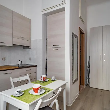 Apartamento Milano, La Casetta Di Beatrice - By Host4u *